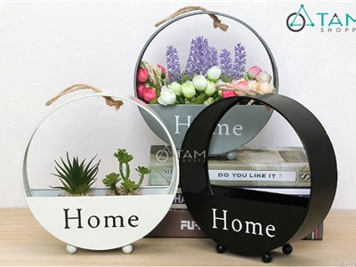 Chậu hoa treo tường bằng thiếc chữ Home Vintage số 11